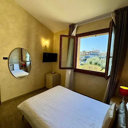 Ulivi & Hotel 4*